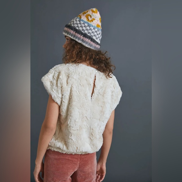 Anthropologie Maeve Leah Faux Fur Cropped Muscle Tee Size Small NWT - Picture 4 of 14